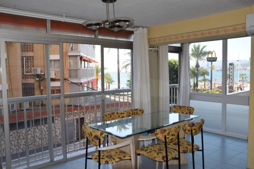 Apartamento En El Paseo Maritimo De Benidorm Zewnętrze zdjęcie